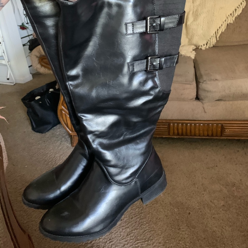 Biker boots